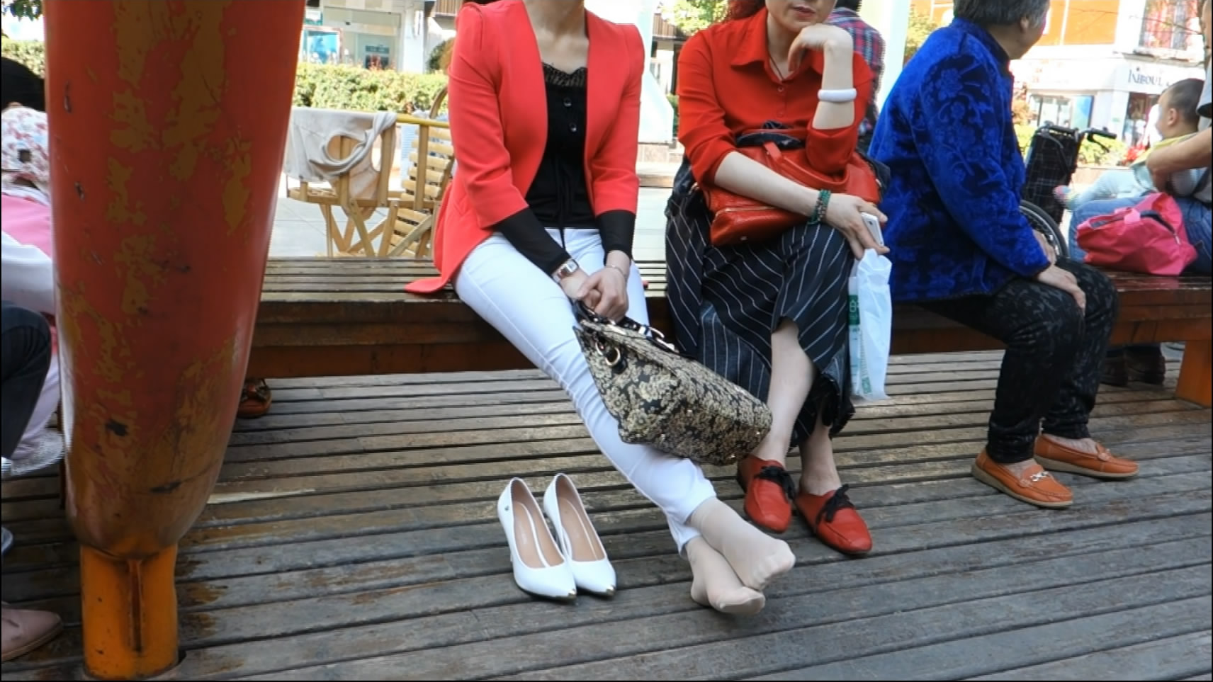 streetsnapnylon[00 00 59][20181203 234418 7]